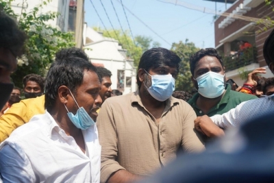 Celebs Condolences to Actor Vivek - 41 of 34