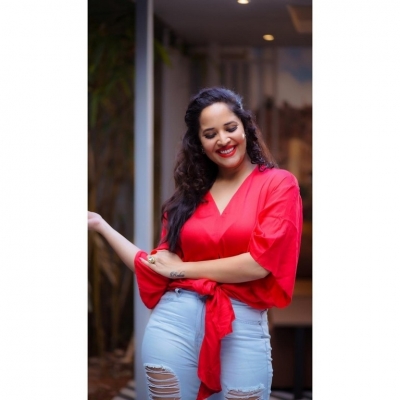 Anasuya Bharadwaj Photos - 2 of 6