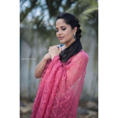 Anasuya Bharadwaj Photos - 3 of 7