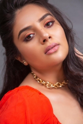 Sreemukhi Photos - 6 of 10