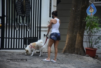 Malaika Arora Spotted At Bandra - 1 of 16