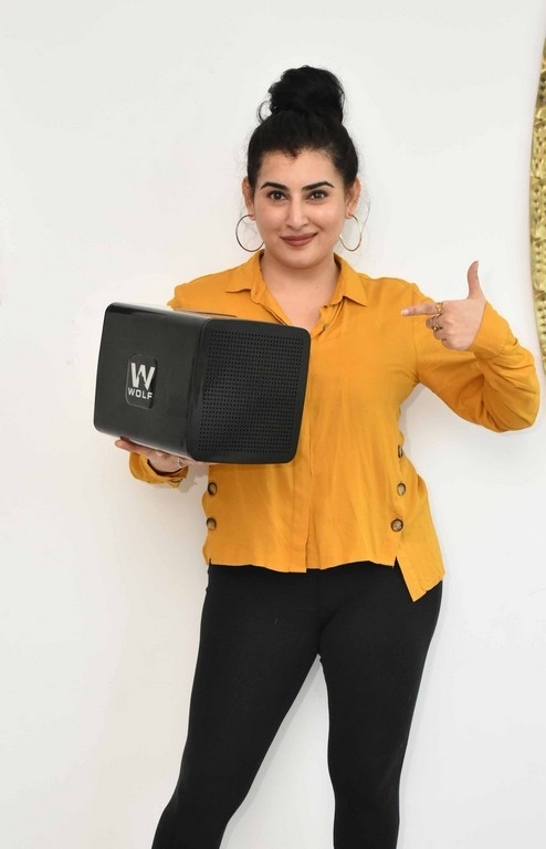 Archana Unveiled Wolf Air Mask - 13 / 18 photos