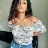 Eesha Rebba Photos