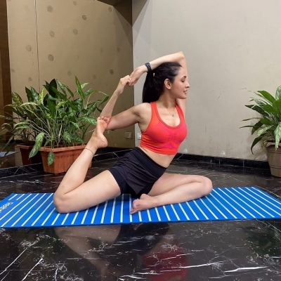 Pragya Jaiswal Yoga Workout - 1 of 4