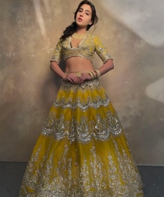 Sara Ali Khan Pics - 1 of 3