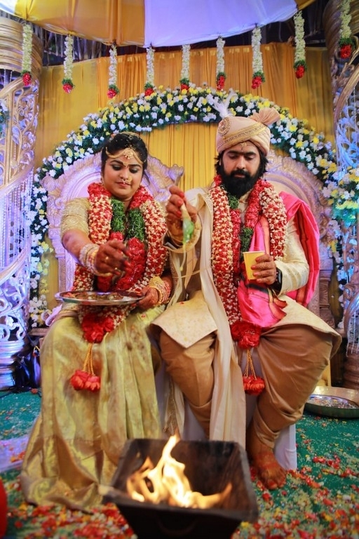 Actor Ashish Gandhi-Nikitha Wedding Photos - 5 / 18 photos