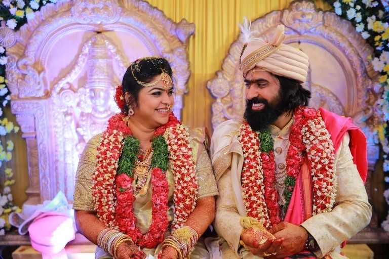 Actor Ashish Gandhi-Nikitha Wedding Photos - 8 / 18 photos