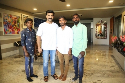 Ram Charan Meets his Fans - 1 of 4