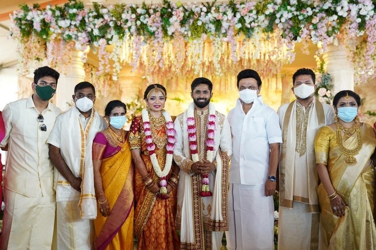 Shankar Daughter Aishwarya Wedding photos - 2 / 4 photos