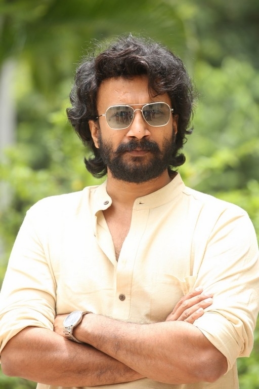 Satyadev Kancharana Stills - 4 / 17 photos