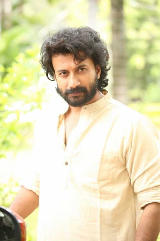 Satyadev Kancharana Stills - 15 / 17 photos