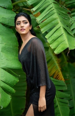 Eesha Rebba Photos - 4 of 7