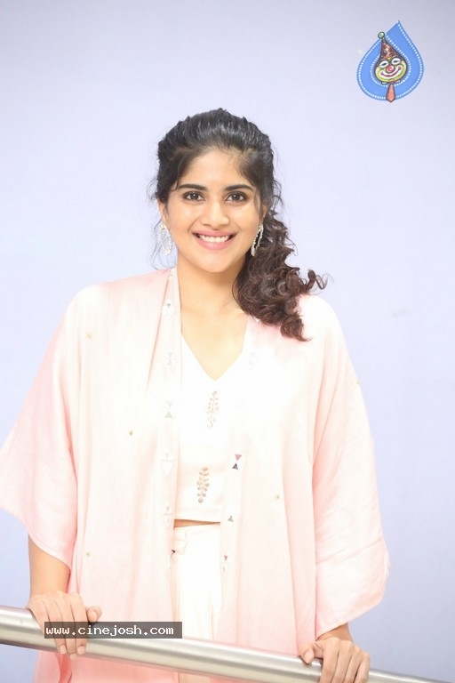 Megha Akash Photos - 7 / 12 photos