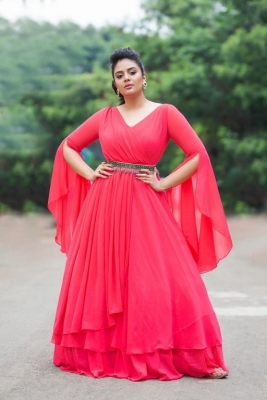Sreemukhi Photos - 6 of 9
