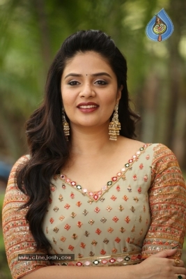 Sreemukhi Pics - 10 of 12