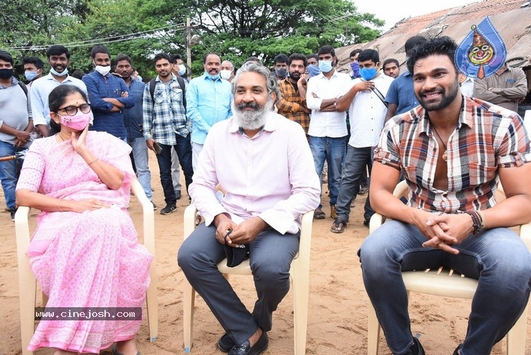 Bellamkonda Chatrapathi Hindi Remake Opening - 9 / 42 photos