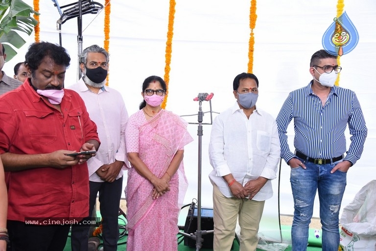 Bellamkonda Chatrapathi Hindi Remake Opening - 14 / 42 photos