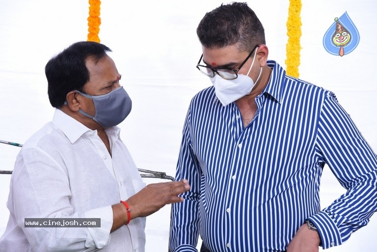 Bellamkonda Chatrapathi Hindi Remake Opening - 29 / 42 photos