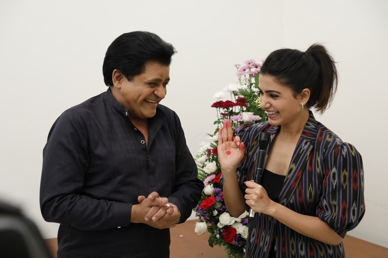 Samantha launches AA Movie song - 2 / 3 photos