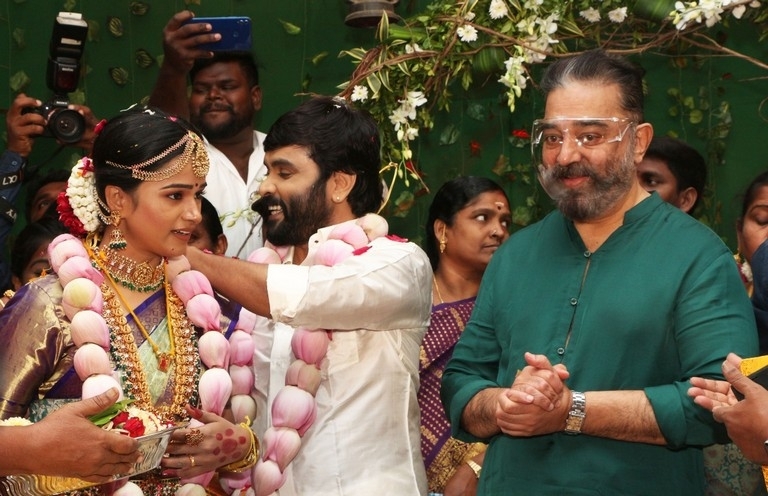 Kavingar Snehan and Kannika Ravi wedding - 8 / 8 photos