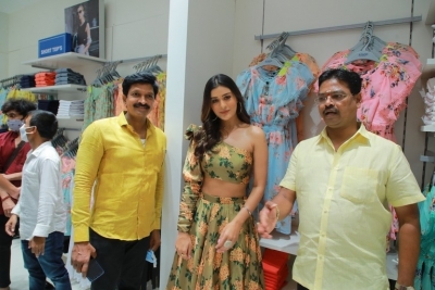 Payal Rajput Launches Kasam Fashion Mall - 14 of 17