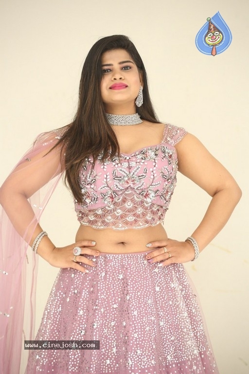 Alekhya Photos - 8 / 13 photos