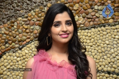 Anchor Shyamala Stills - 16 of 35