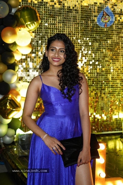 Nithya Naresh Photos - 18 / 21 photos