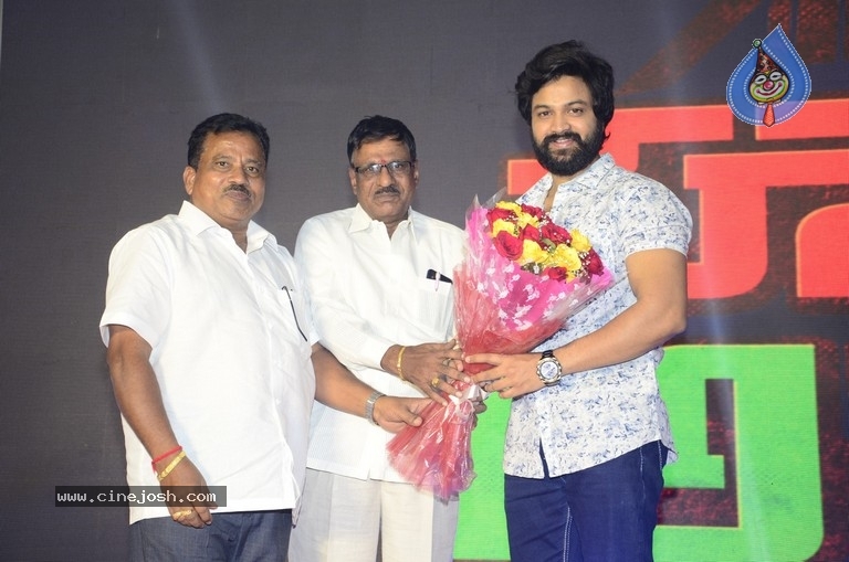 House Arrest Pre-Release Event - 19 / 20 photos