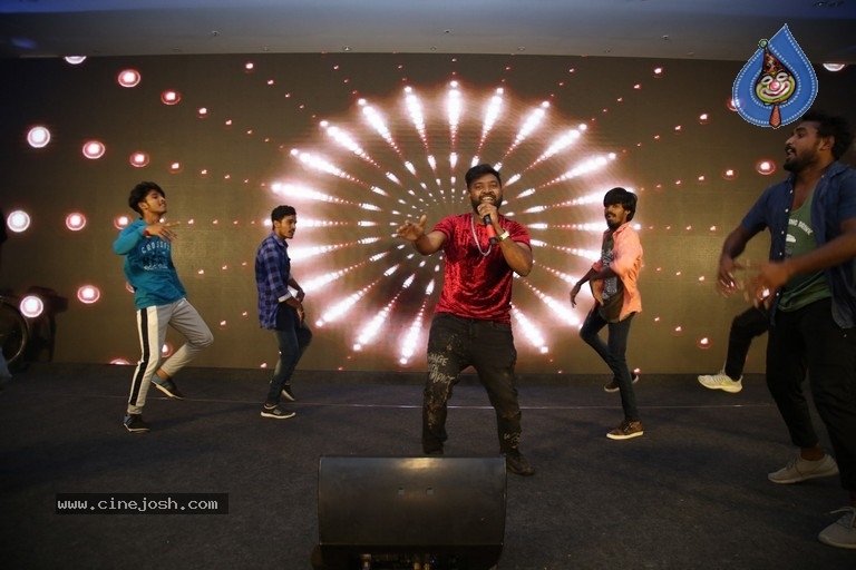Ichata Vahanamulu Niluparadu Pre Release Event - 23 / 53 photos