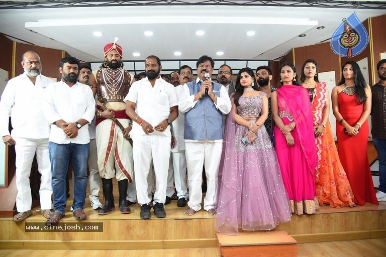 King of Golconda Movie Press Meet - 6 / 20 photos