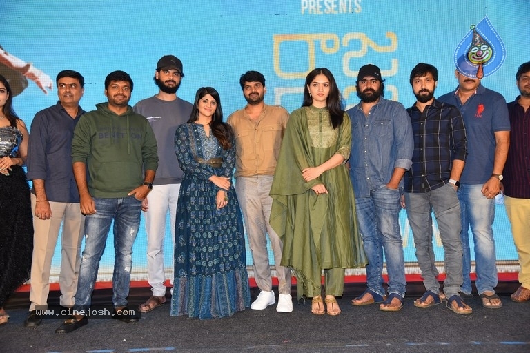 Raja Raja Chora Pre Release Event - 33 / 41 photos