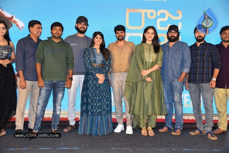 Raja Raja Chora Pre Release Event - 39 / 41 photos