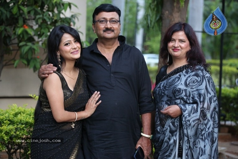 Rave Naa Cheliya Movie Trailer Launch - 2 / 15 photos