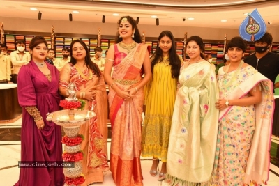 Faria Abdullah launch by Mandir Shopping Mall - 28 of 41
