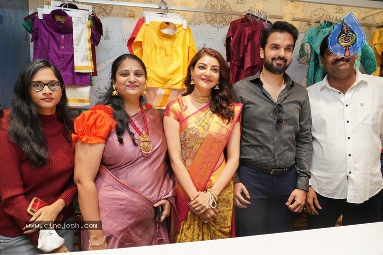 Kajal Aggarwal Launch Kasam pullaiah shopping mall - 2 / 18 photos