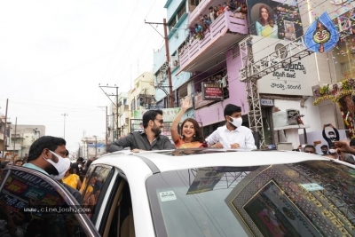 Kajal Aggarwal Launch Kasam pullaiah shopping mall - 8 of 18