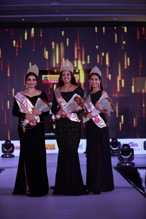 Manappuram Miss South India 2021 Grand Finale - 3 / 20 photos