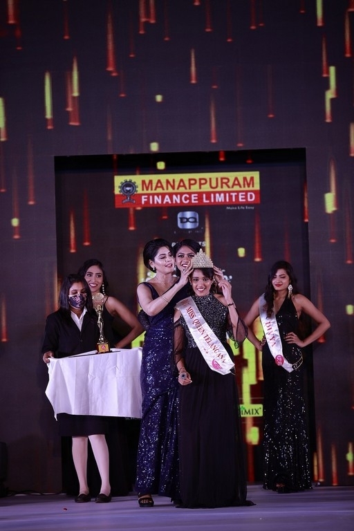 Manappuram Miss South India 2021 Grand Finale - 14 / 20 photos