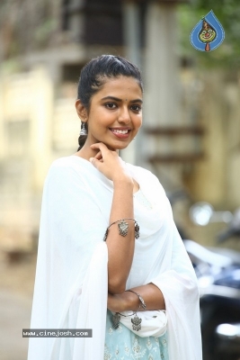 Shivani Rajasekhar Photos - 16 of 17