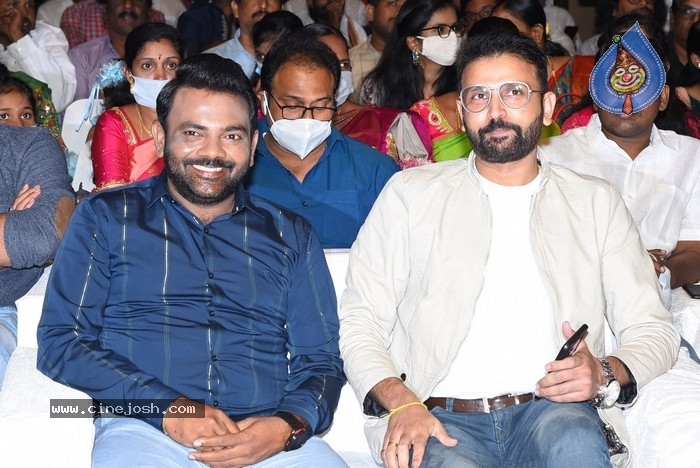 11 : 11 Movie First Look Launch - 27 / 41 photos