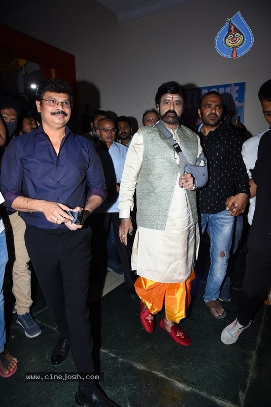 Akhanda Pre Release Event 01 - 28 / 31 photos