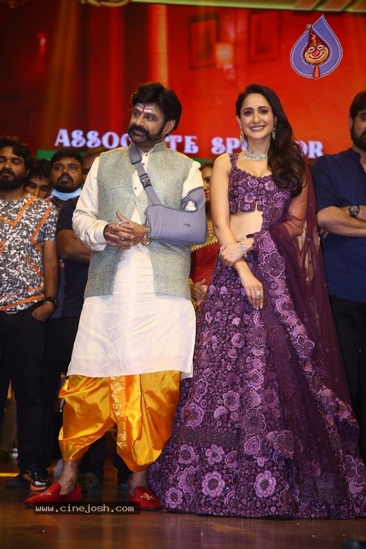 Akhanda Pre Release Event - 25 / 58 photos