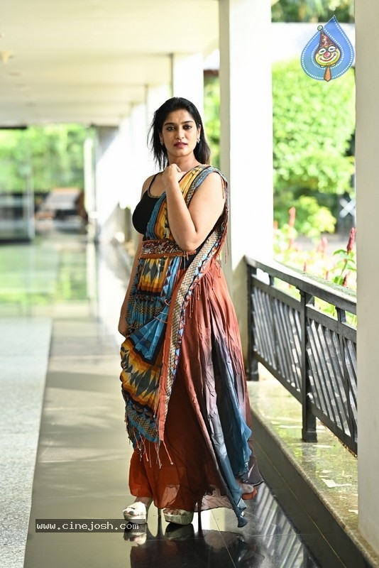 Mrs South India Fashion Show - 6 / 30 photos
