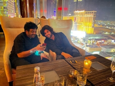 Vijay Deverakonda spent a good time in Vegas - 1 of 4