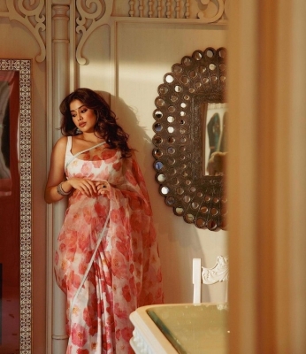 Janhvi Kapoor Pics - 1 of 5