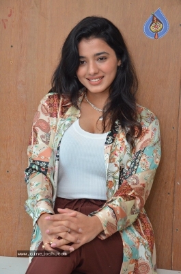 Ketika Sharma Interview Photos - 9 of 21