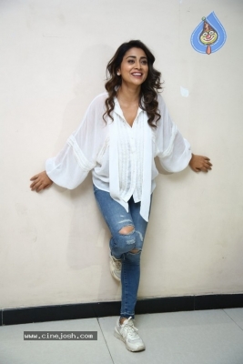 Shriya Saran Photos - 102 of 106