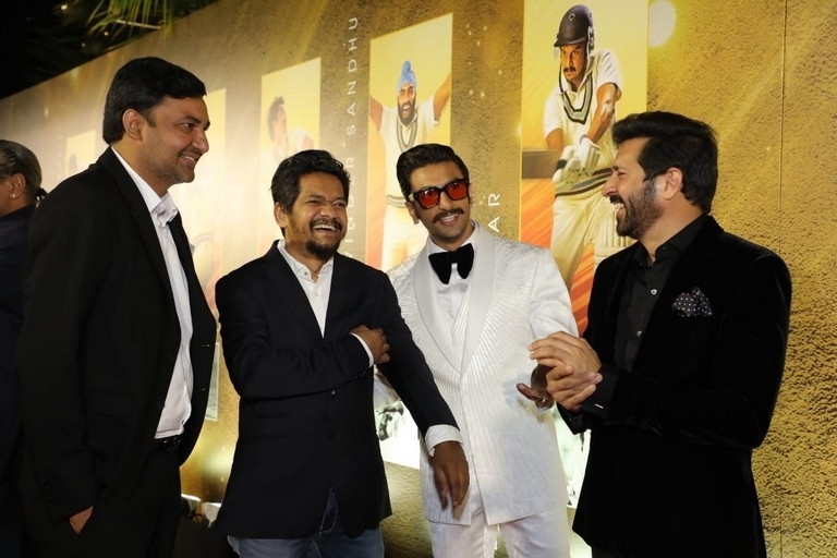 83 Movie Premiere at Mumbai - 14 / 18 photos