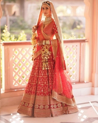 Stunning Bride Katrina Kaif - 1 of 6